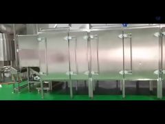 機械を作るピーナッツ バター